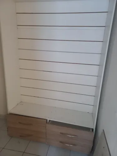 Peça e prateleira de vidro zap *