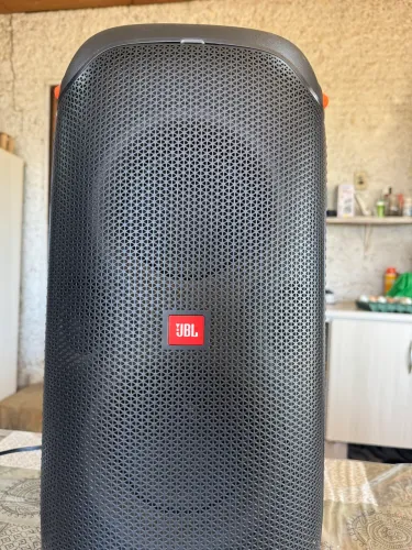 Caixa de som JBL PartyBox 110