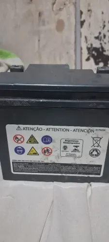 Vendo bateria de moto