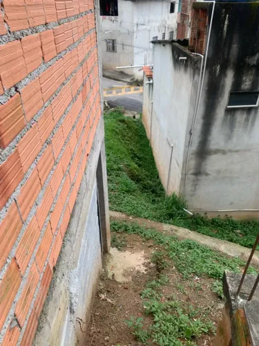 Garagem à venda