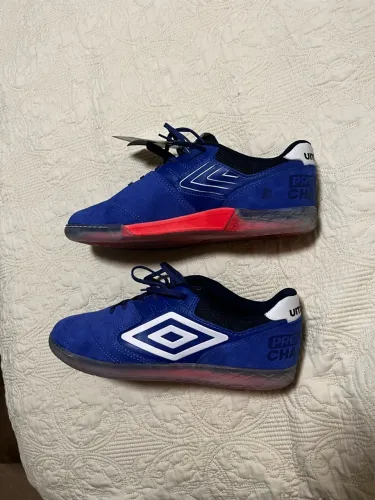 Umbro pro challenge 43