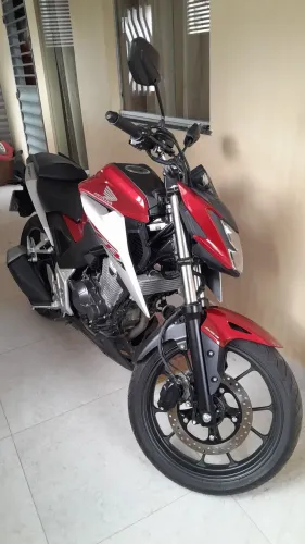 Honda CB300F Twister 2026