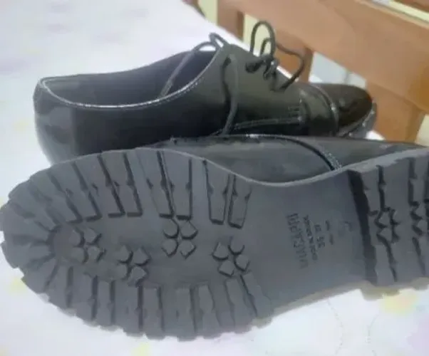 Sapato Preto Ana Capri