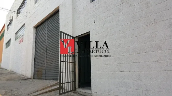 Excelente galpão 750m2 no São Francisco