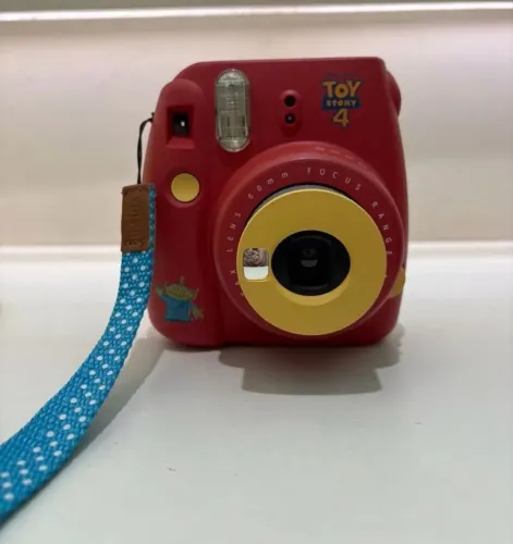 Câmera Instax Mini 9