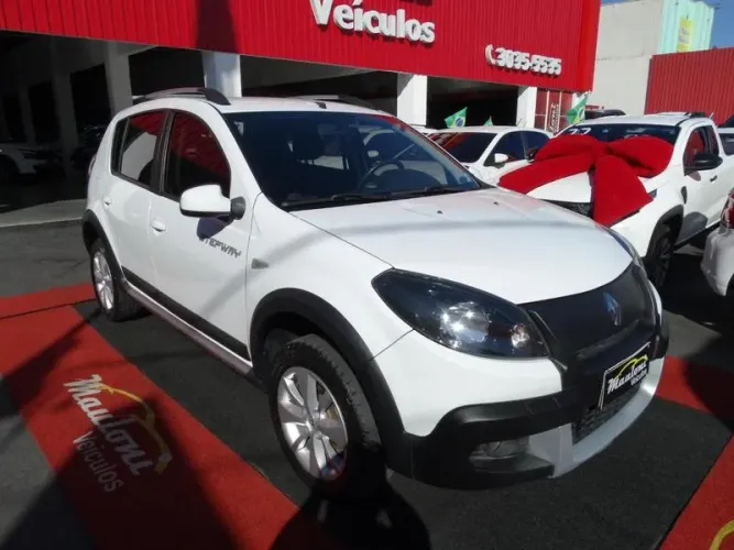 Renault Sandero Stepway Flex 1.6 16V 5P 2014