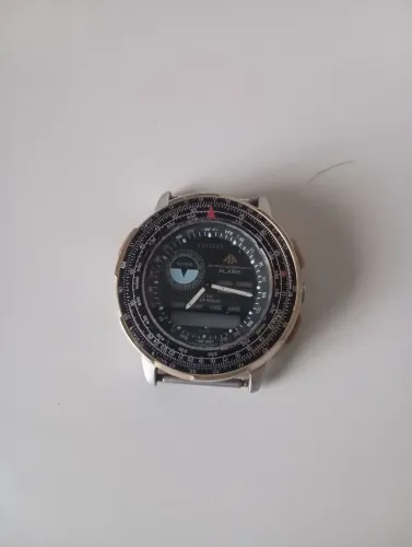 Relógio Citizen antigo original não está funcionando e não e pilha