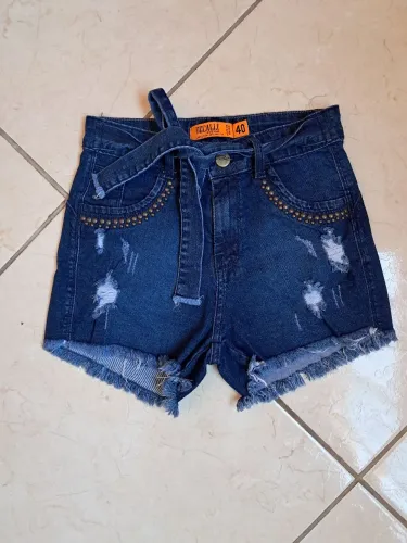 Short jeans tamanho 40