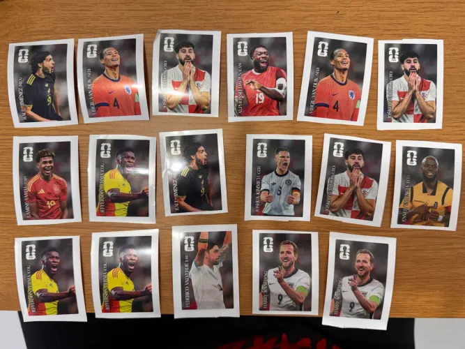 Lote 17 figurinhas coca cola álbum FIFA World Cup Panini