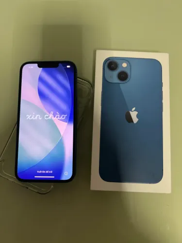 iPhone 13