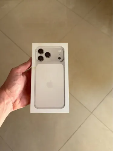 IPHONE 17 PRO MAX LACRADO!!
