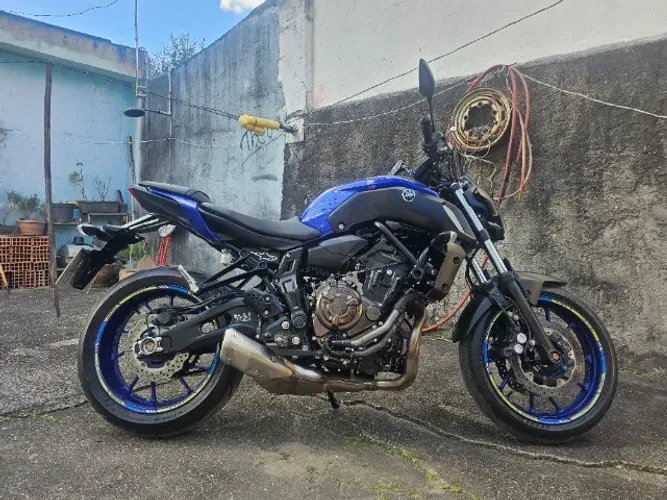 MT- 07 AZUL ABS 23/23 BEM CUIDADA