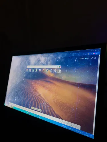 ? Monitor Bluecase 21?LED - Funciona 100% | Com Marcas Brancas na Tela