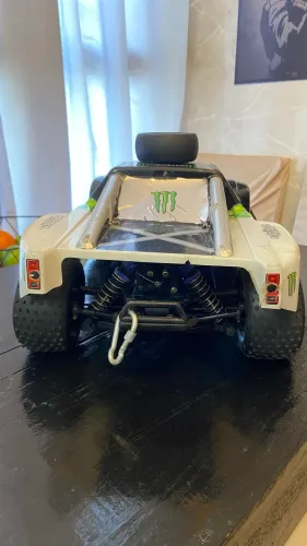 Automodelo 4x4 RC Elétrico