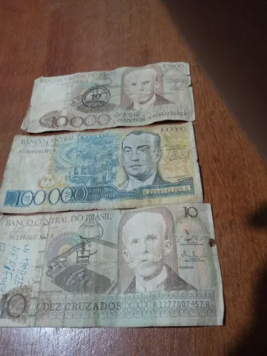 Dinheiro antigo