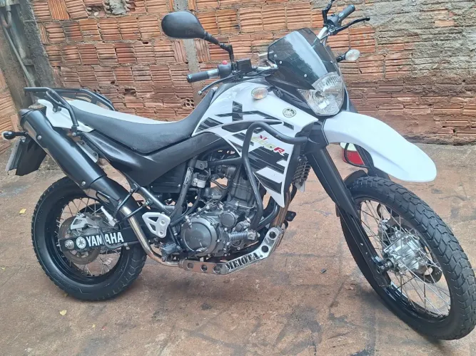 Moto XT660, Meiota