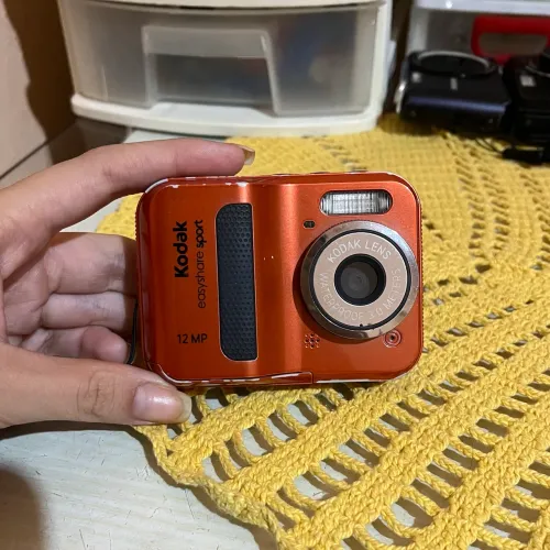 câmera kodak 12 mp easyshare sport c123 a prova d?água 