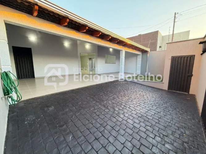 Casa para Aluguel em Uberlândia-MG no Bairro Granada | 140m²