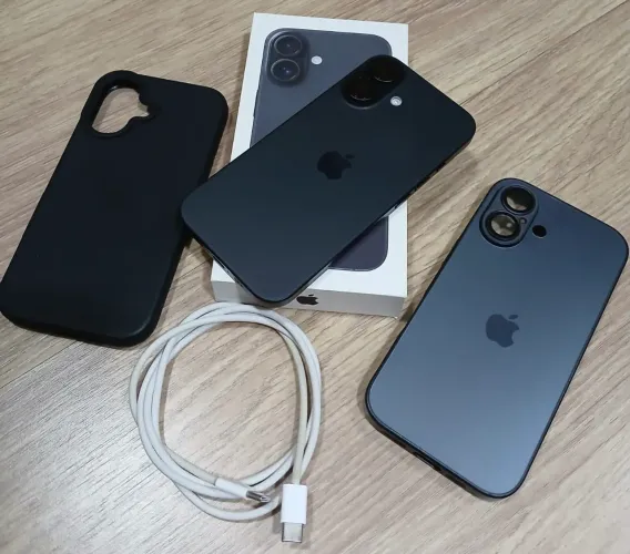 Iphone 16 128gb Preto Bateria 95% Com Garantia Apple