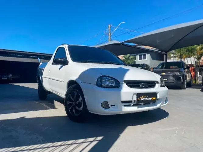 Chevrolet Corsa Pick-up Std/ Rodeio 1.6 MPFI 2003