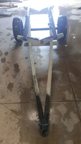 Carroça para jet ski usada 