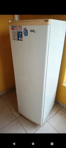 Vendo geladeira Barata