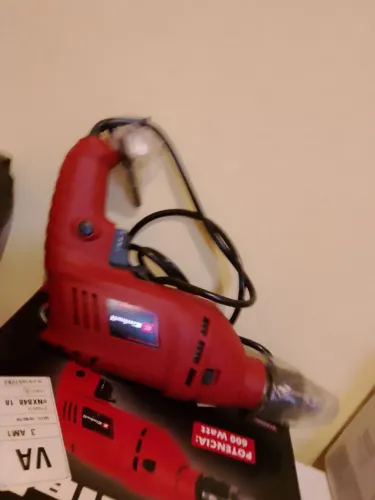 Furadeira Einhell 127v