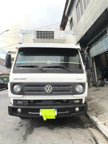 Caminhão Volkswagen 9.160 refrigerado