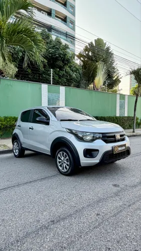 Fiat Mobi Like 1.0 Fire Flex 5P. 2022