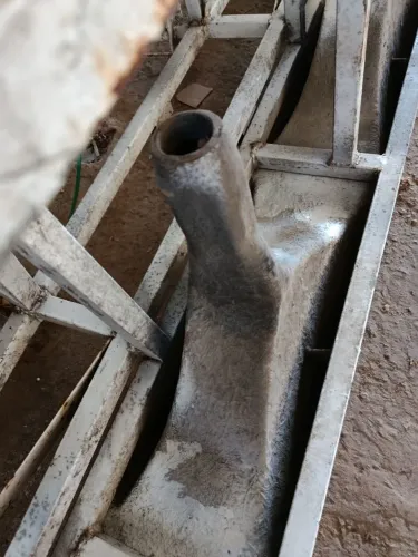 Estrutura de paredão com corneta de fibra de vidro