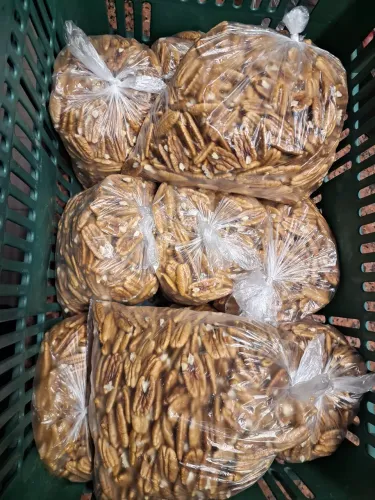 Nozes pecan descascadas
