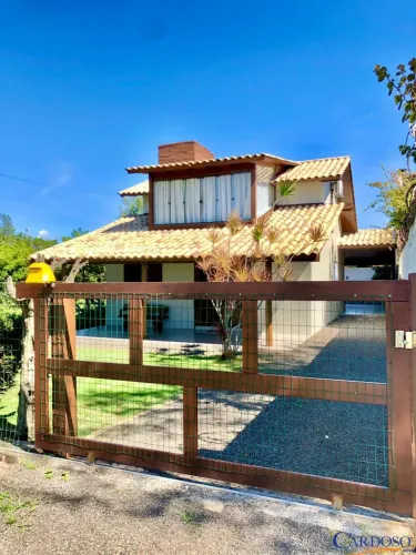Casa 3 dormitórios à venda Balneário Atlântico Arroio do Sal/RS