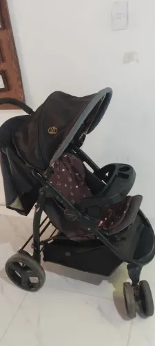 Carrinho de bebê passeios 