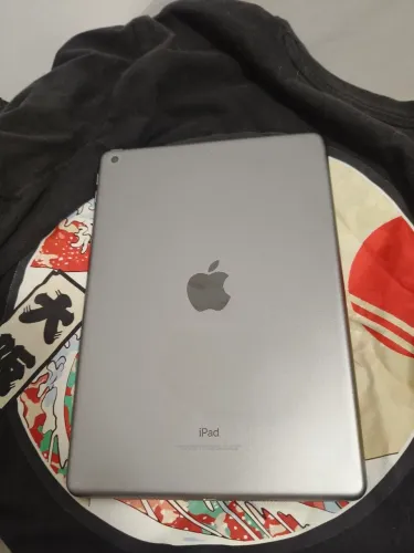 iPad 6ª Geração 128GB - Funcionando perfeitamente