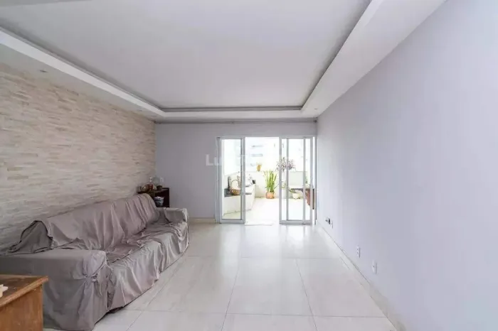 Cobertura Linear à venda no Bairro de Lourdes