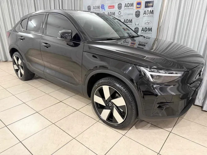 Volvo EC40 Black Edition Ultra AWD P8 2026