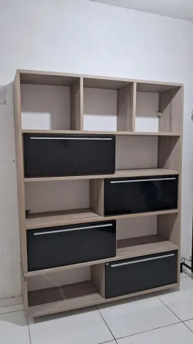 Vendo Estante de madeira excelente estado 
