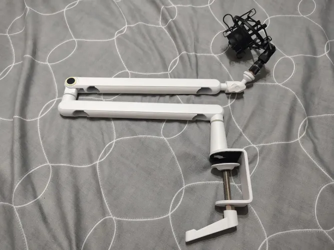 Suporte Articulado para Microfone FIFINE BM88 Branco - Boom Arm de Mesa