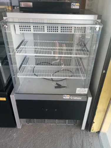 NZ. Vitrine refrigerada 75cm Gelopar