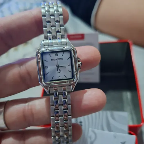 Relógio feminino MONDAINE