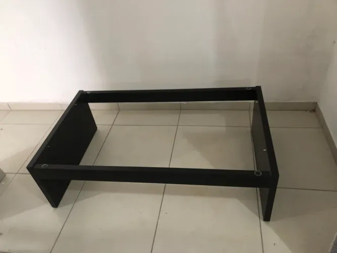 Mesa de centro ótimo estado Tampão de vidro Preto.,