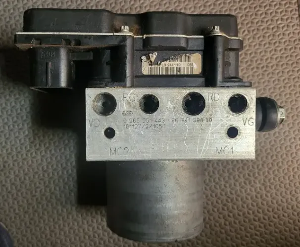 Modulo Abs Peugeot Citroen 308 408 C4 2.0 1.6