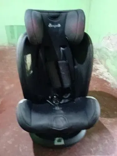 Banco para criança para colocar no carro