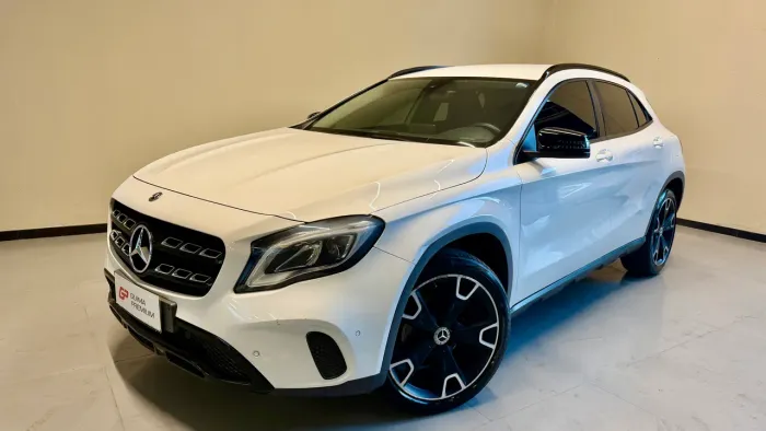 Mercedes-Benz GLA-200 GLA 200 Night 1.6. TB 16V Flex Aut. 2019