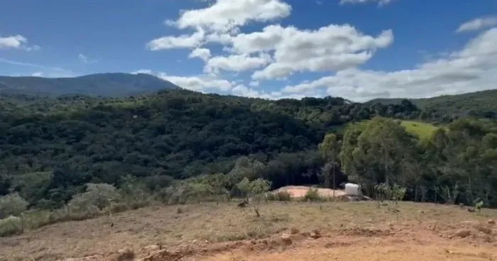 Terreno com Vista Panorâmica Definitiva - 3.530m² - Pronto para Construir - Caeté/MG
