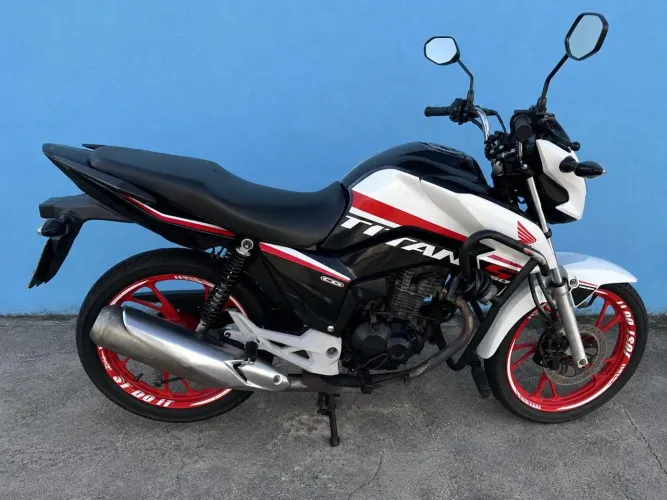 TITAN S - EDIÇÃO LIMITADA