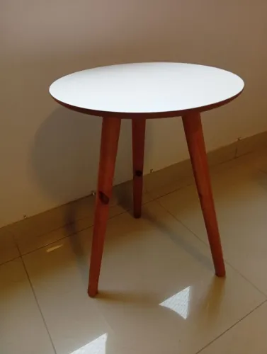 Mesa de canto