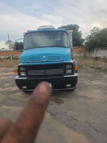 Vendo ou troco 1313 todo 1518