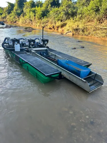 Draga para mineração de ouro e diamante