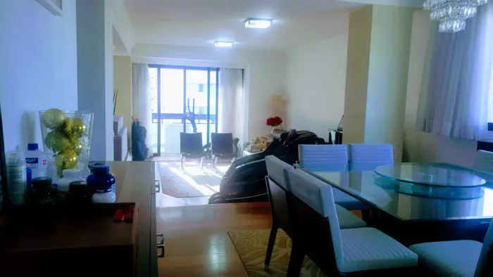 Apartamento Construtora Santa Luiza: 200m2 3 suítes,3 garagens demarcadas, vista panorâmic